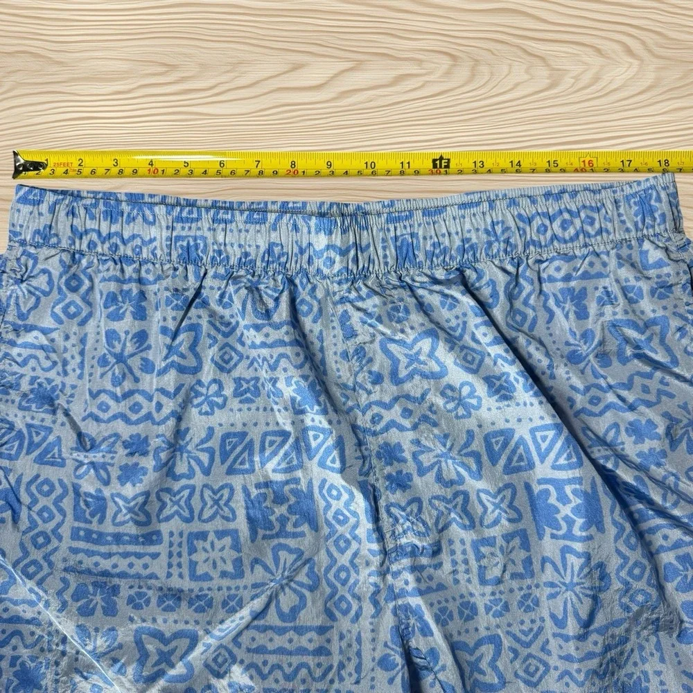 Urban Outfitters Men's XL Blue Tropical Print Swim Trunks No Mesh Beach Shorts